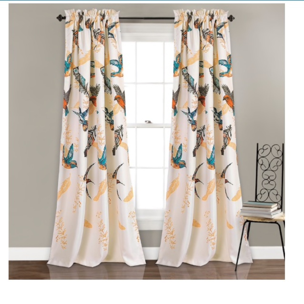 Lush 2 panel Bird Breeze 52x84 room darkening